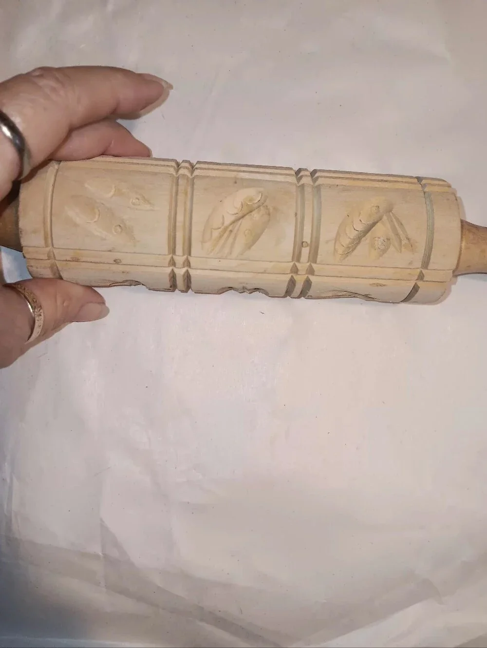 Wooden Hand Carved 14 In Wood Rolling Pin Crusts Butter Pats Etc
